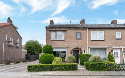 Hertog Adol. 12