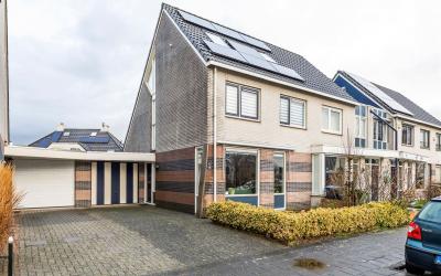Dijkmanzoet 104