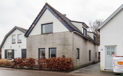 Uiterdijk 42