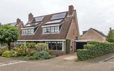 Steenakkers. 11