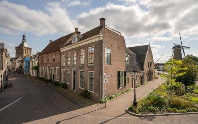 Everwijnstr. 1