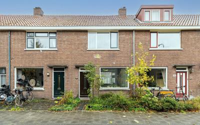 Spoorstraat 18