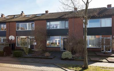 Dwarsstraat 8