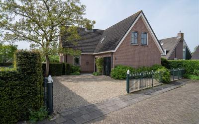 Kerkstraat 8