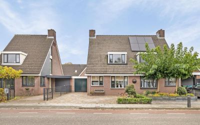 Graaf Huibe. 7-B