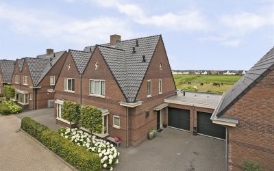 De Poort 27