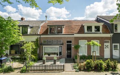 Oranje Nass. 26