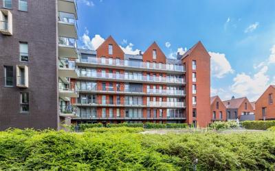 Van Hoevest. 27