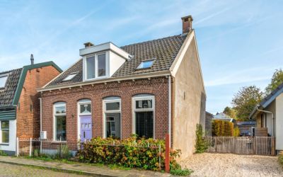 Middelweg 39