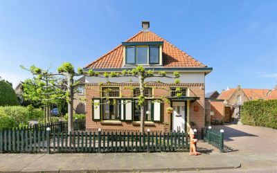 Middelweg 14