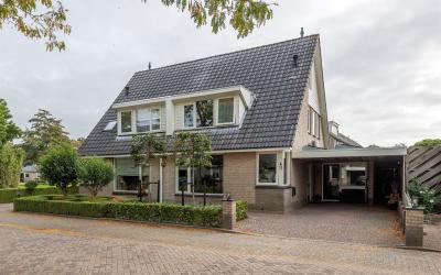 Ridder van Tuylstraat 19