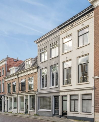 Burgstraat 57