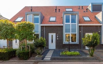 Hovenierserf 8