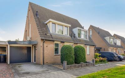 Doeverenses. 9