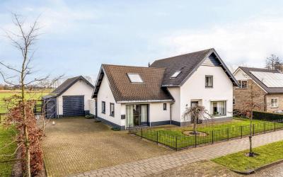 Hoofdveld 45