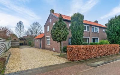 Romboutstra. 1