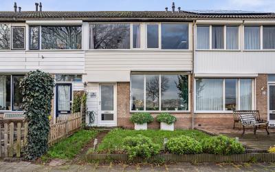 Korenschoof 24