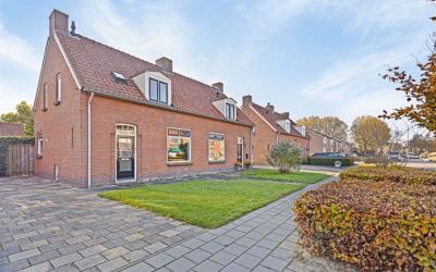 Burgemeester van der Lelystraat 71