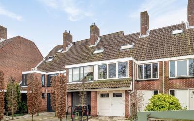 Arie van Dr. 71