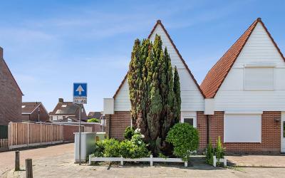Middelgat 33