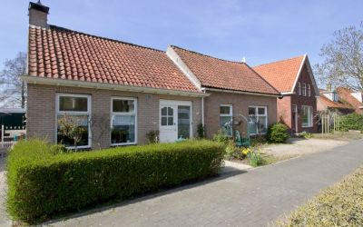 Oostkapelse. 43