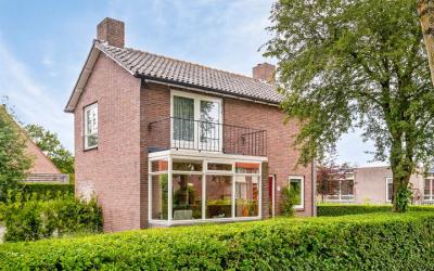 Torenstraat 27