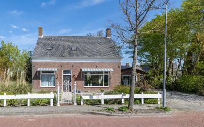 Dorpsstraat 56
