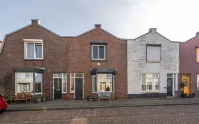 Steenhuisst. 12