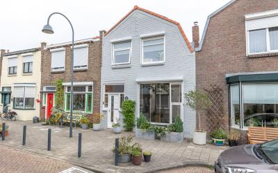 Steenhuisst. 16