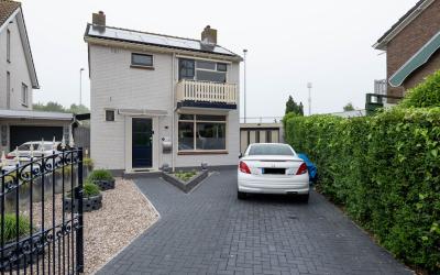 Van der Helstlaan 27