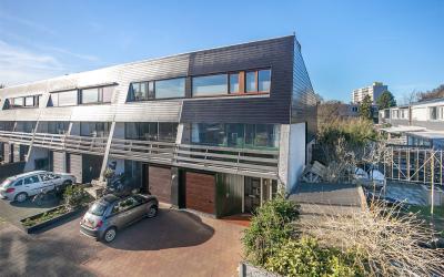 Van Reenens. 2