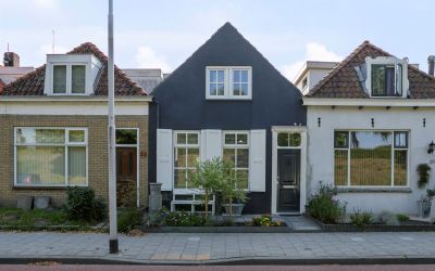 Spoorstraat 30