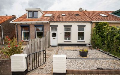 Damstraat 137