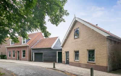 Kerkplein 21