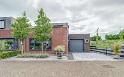 De Grenadier 17