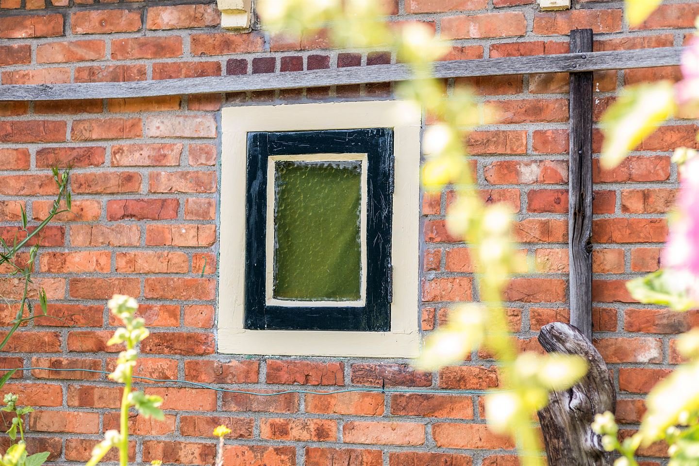 Twee-onder-één-kap te koop: Noordelijke Achterweg 21, Wemeldinge