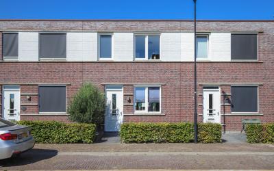 Hoefbladstr. 8