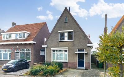 Parallelweg 8