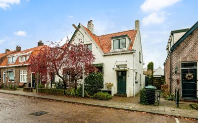 Emmastraat 16