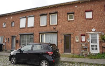 Burgemeester H.A. Callenfelsstraat 38