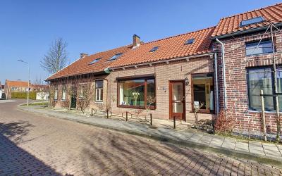 Ooststraat 8