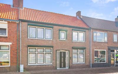 Dorpsplein 21