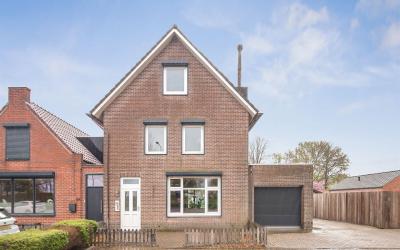 Oude Rijksw. 22