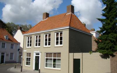 Lange Wolstraat 18