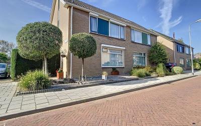 Kamperstraat 9