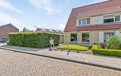 Bootstraat 15