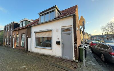 van Bovenstraat 35