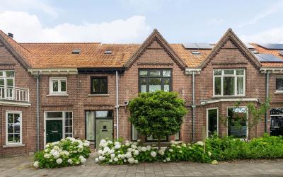 van Steenbergenlaan 13