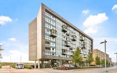 Waterfront 332