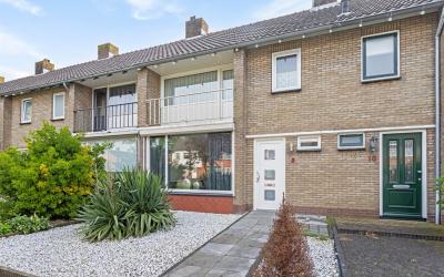 Johannes Ve. 8